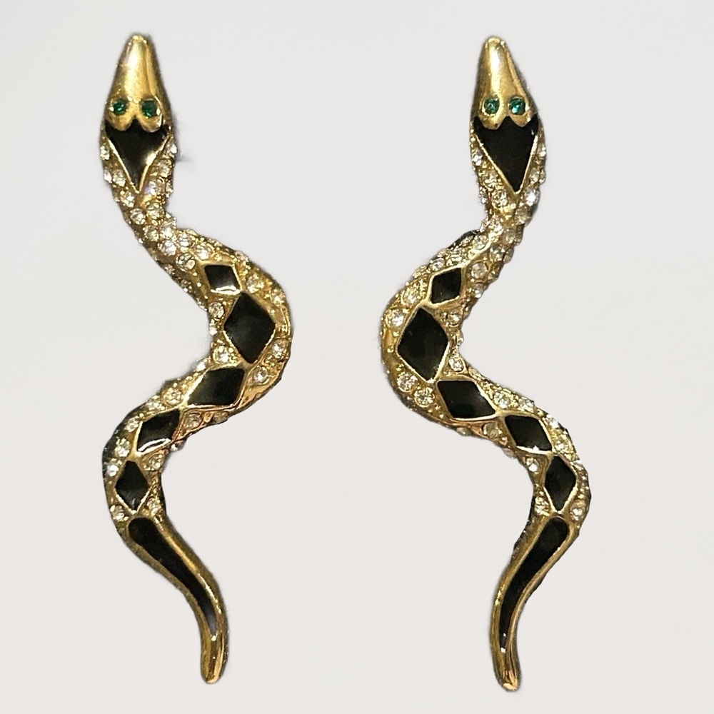 Vintage NEW OLD STOCK Giovanni Enamel Snake Earrings!